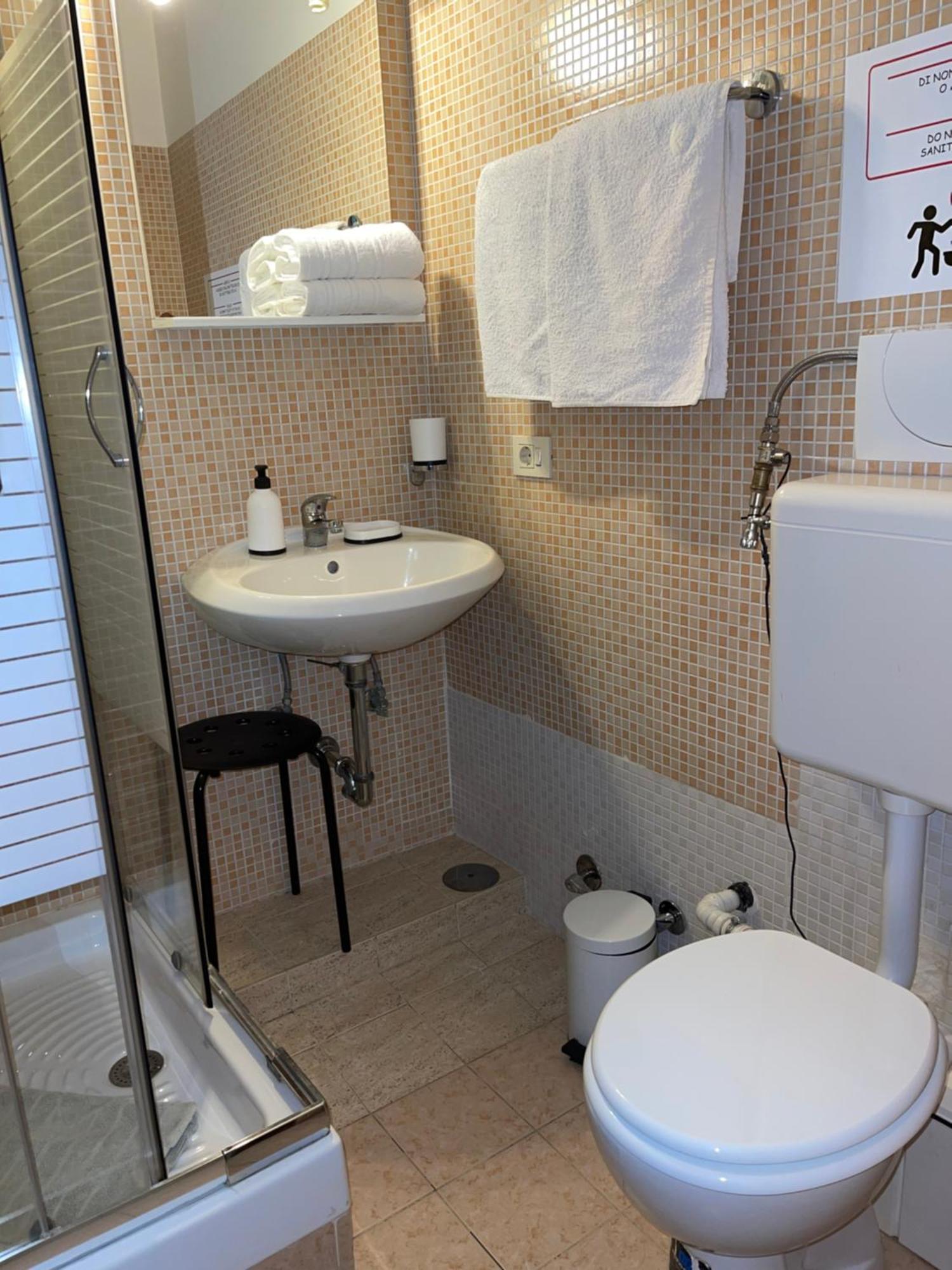 Guest House Meret Рим Экстерьер фото